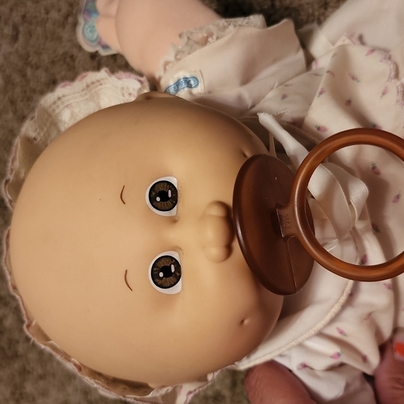 Vintage Cabbage Patch Kid Preemie w Pacifier - Picture 2 of 14